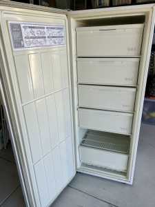 290L Upright freezer in good working condition. Can deliver