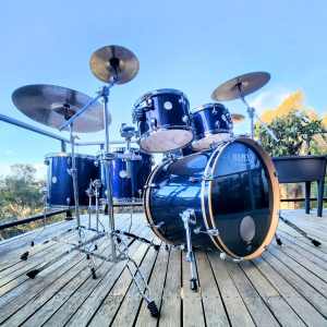 Mapex Meridian 100% Birch 6 piece drum set with cymbals