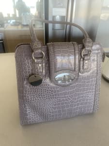LAURA Leather Bag for Stylish Women 💜Sandra Freckled – SANDRA FRECKLED