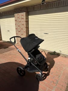Bugaboo Fox 3 - only one year old