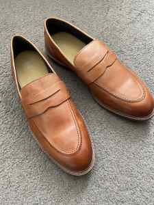 Brand new YD cape leather loafer Tan UK 11/US12