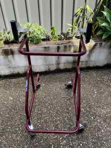 Mobility wheels walker - Forearm rest style and adjustable height.