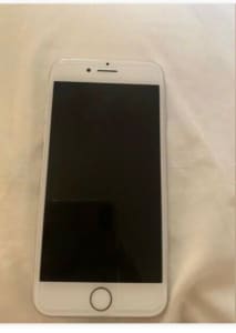 GREAY CONDITION APPLE IPHONE 8 SILVER 64GB