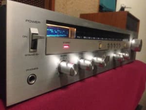 Pioneer SX-600 Synthesized Stereo Receiver (Japan)