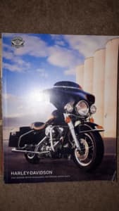 Harley Davidson 2002 factory accessories book