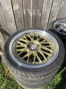 Ford wheels
