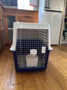 PP 40 Airline Approved Pet Carrier Large sold pending pickup