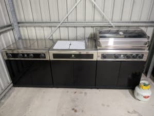 Beefmaster Deluxe Modular Kitchen/BBQ