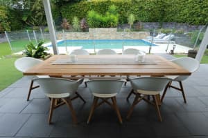 NORWICH TABLE 9-PIECE DINING SETTING WITH KARLSTAD CHAIRS