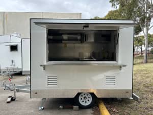 Hot Sale 3M Food Van Food Trailer Truck Van Ready to Go