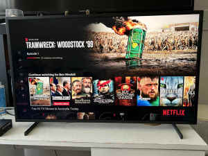 Samsung 32”QLED The Frame SMART TV Full HD