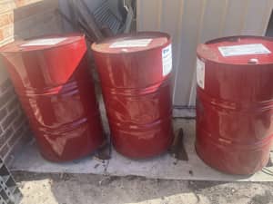 44 gallon 205 litre oil drums