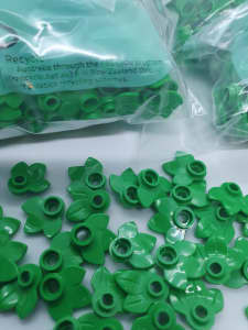 1,000 x Genuine New LEGO - Plant Plate, Round with 3 Leaves (32607)