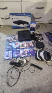 Sony PS4 with Virtual Reality 10 Games