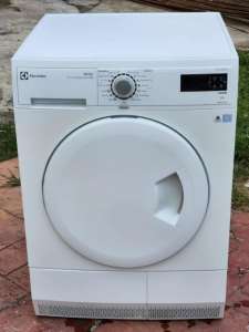 Electrolux 8kg Heat Pump Clothes Dryer