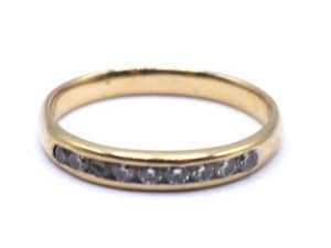 18ct Yellow Gold Ladies Diamond Ring Size M Ring 033700242209