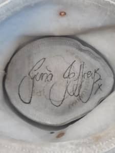 Collectible - Country Hat signed by Gina Jeffreys