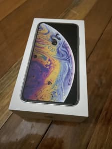 iPhone XS Silver 256GB (BOX ONLY)