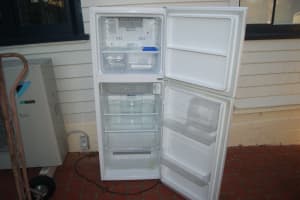 whirlpool 25.2 cubic foot french door wrf535smh refrigerator