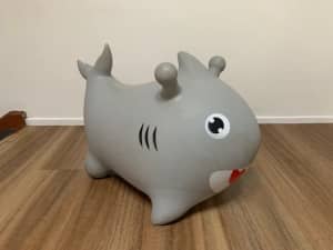 Bouncing Toy- Baby Shark grey