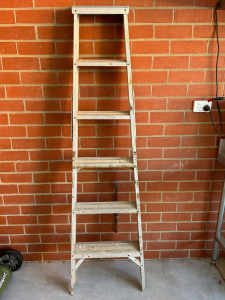 Aluminium Step Ladder - 6ft.