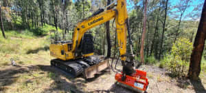 Scrub Mulching Lantana Tree Clearing Excavation Positrack Powerline 