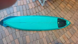 DVS Surfboard 76 Reef Runner.