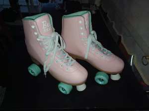 Roller skates womens 