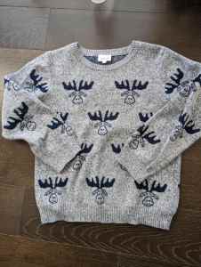 SEED - Cute Reindeer sweater size 7(Excellent used condition