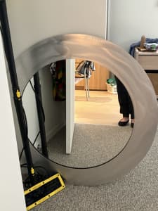 Circle Mirror - wall mountable