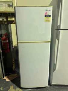 Samsung 216 litres fridge freezer