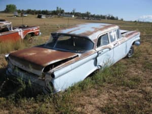 Wanted: Wanted Ford Tank Fairlane Ranchwagon parts project cars******1960 1961