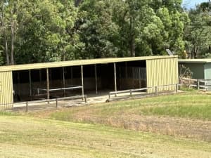 Horse property for rent at Maroota