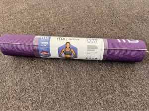New Yoga or Exercise Mat 10