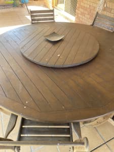 Huge outdoor round table and chairs