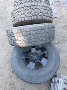 Nissan Navara D40 mags and tyres LT 265/75/16 
