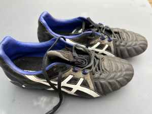 ASICS Gel-Lethal Trigeor 8 IT football boots US 10