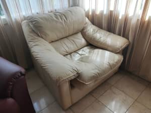 Comfortable white leather arm chair $10