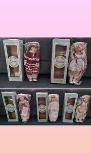 Set of 5 porcelain dolls