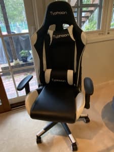 Gaming desk chair black and white, in good used condition