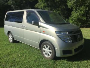 Indulge yourself with Luxury with the Nissan Elgrand