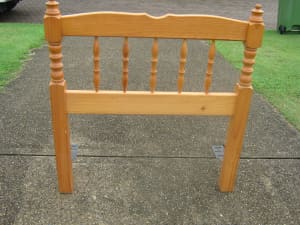 SINGLE BED HEAD WITH BASE BRACKETS