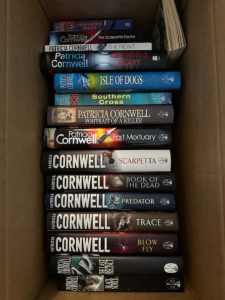 16 x Patricia Cornwell novels (inc 11 hardbacks)