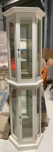 6 Sided Glass Case - Timber white in excellent condition