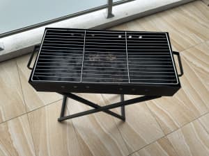 BBQ Grill( black ) with accessories 