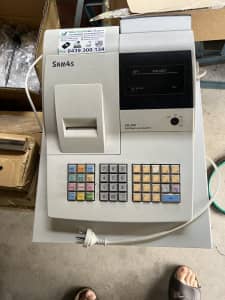 Cash register Electronic used in good condition
