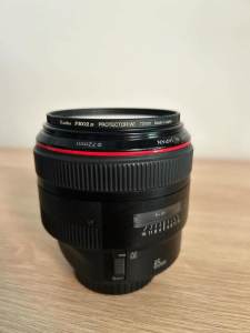 Canon ef 85mm f1.2 mkii