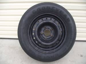 FORD AU 15inch RIM AND TYRE