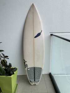 5”7 Chilli Surfboard