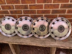 FORD FAIRLANE HUBCAPS